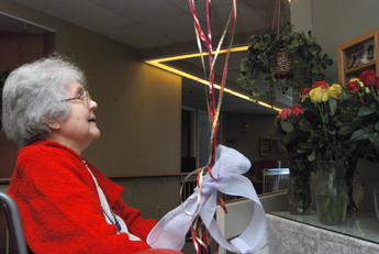 100 years, 100 roses